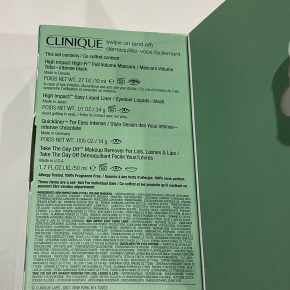 Clinique, Swipe On (And Off) gift set 🎁💝, New, Unopened - Picture 5 of 5